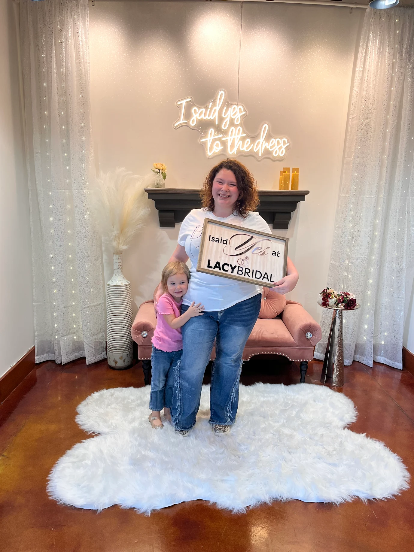  Kimberly Says Yes with the whole crew (and daughter) at Lacy Bridal San Antonio