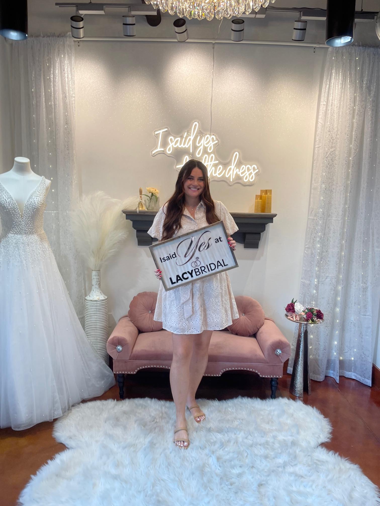 Madeleine Willis - From Her Friends To Her Forever Moment With Mom