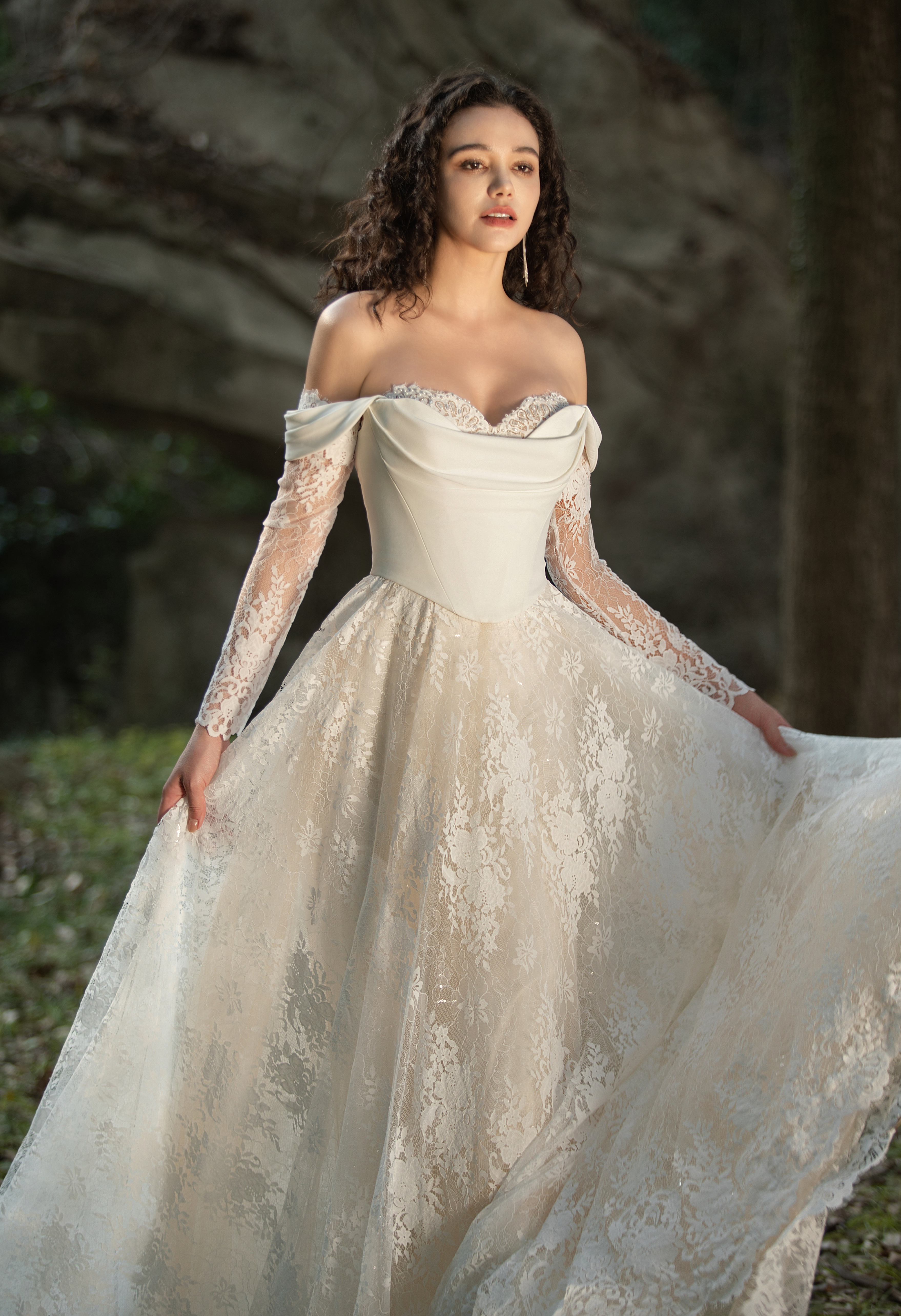 Chantilly Lace Sweetheart Wedding Dress - wedding dress at Lacy Bridal San Antonio